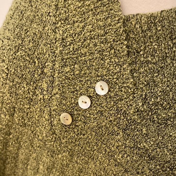 Sage Green Cross V-Neck Sweater Size 12 #367 - Picture 4 of 13